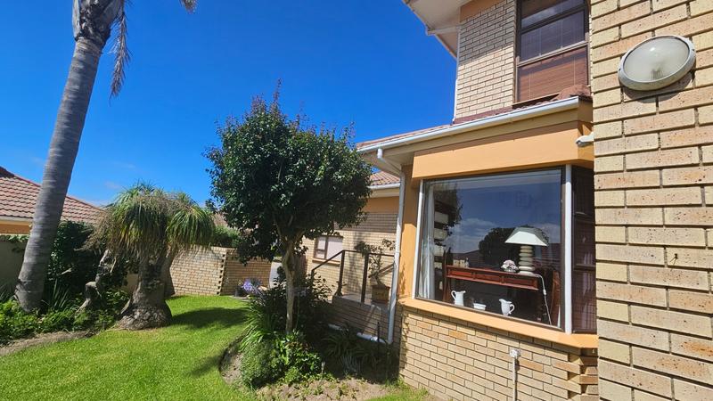 3 Bedroom Property for Sale in Mossel Bay Central Western Cape